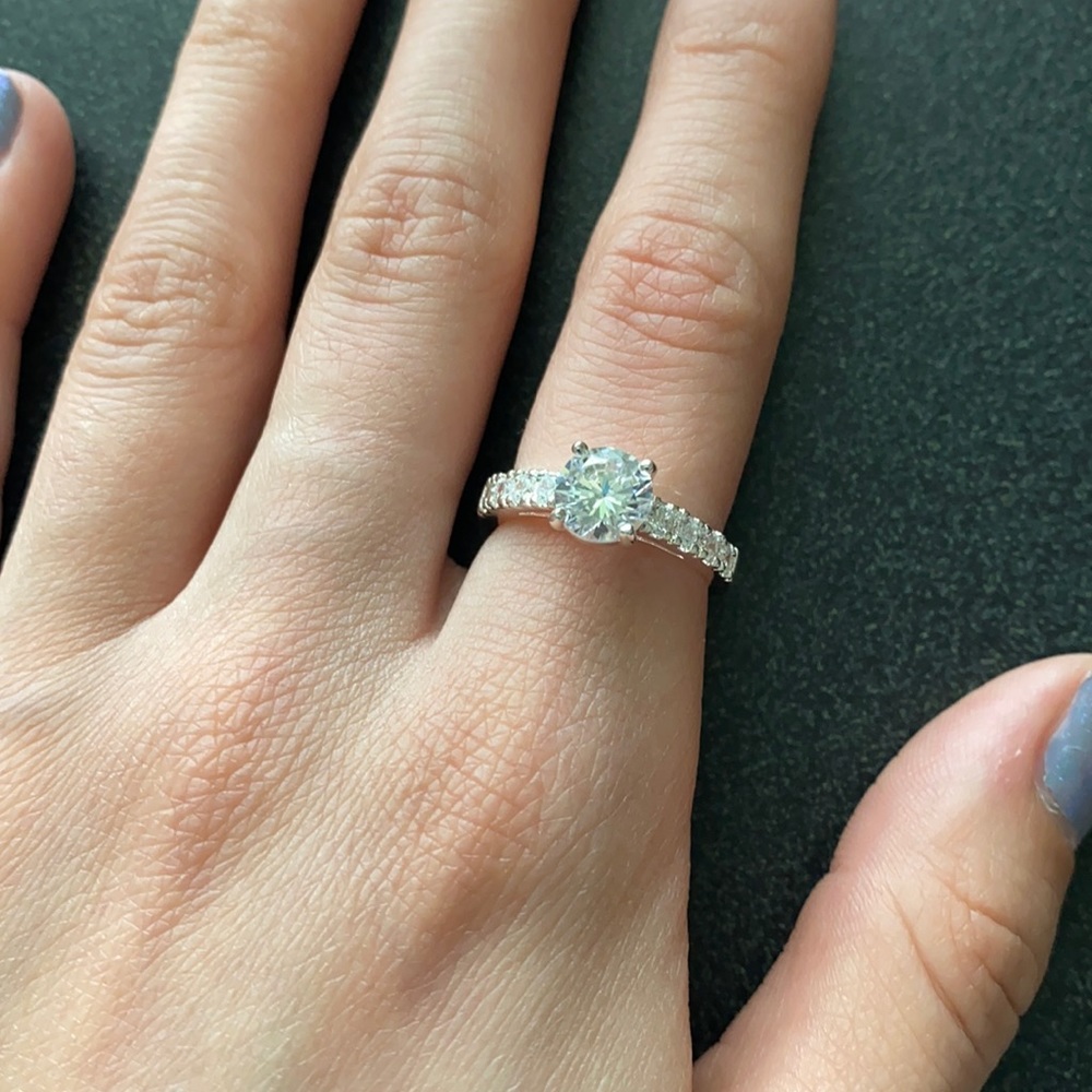 Silver cubic zirconia ring